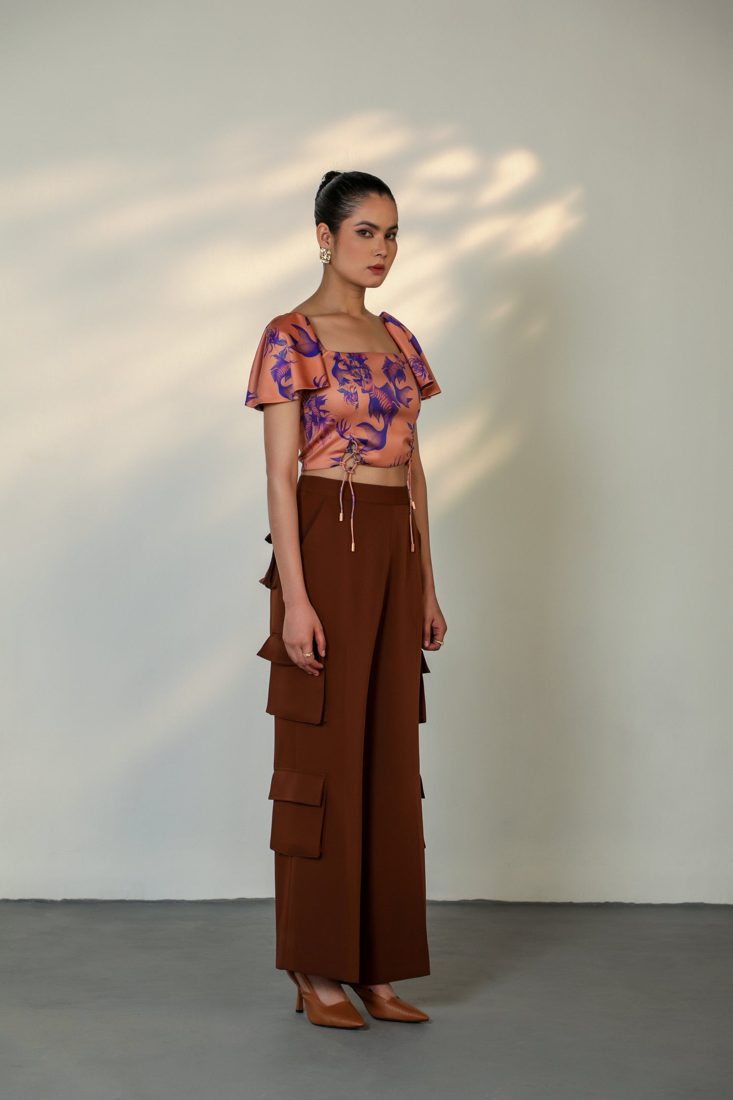 ZEEDEER PEACH PSEUDO CORSET CROP TOP