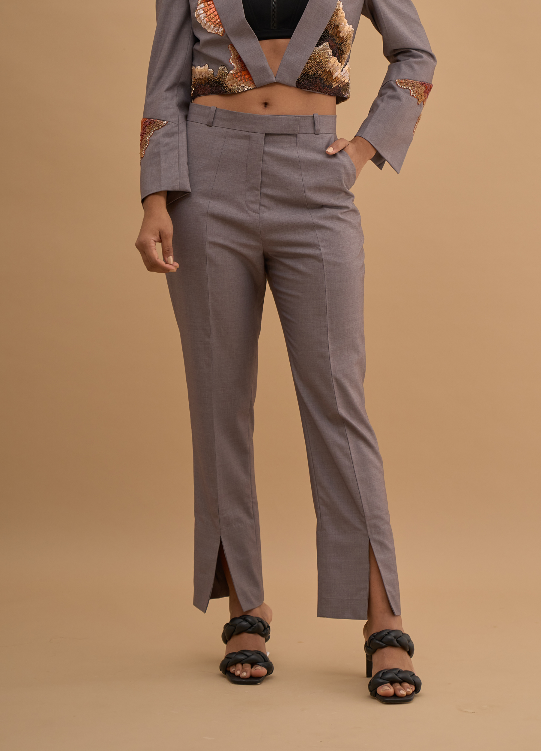 ANKLE SLIT STARIGHT PANTS