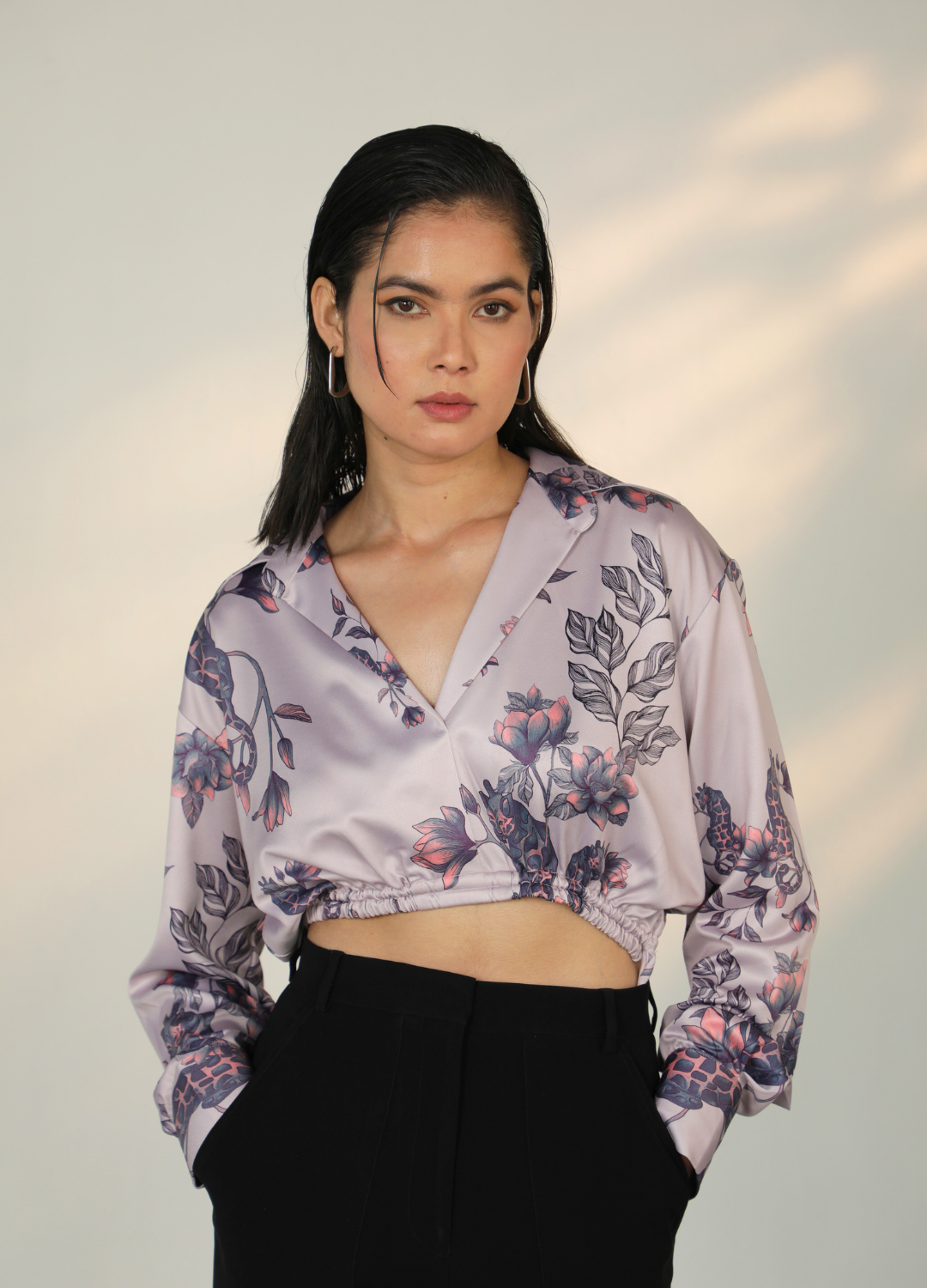 DEERLEO ROSE CROP SHIRT