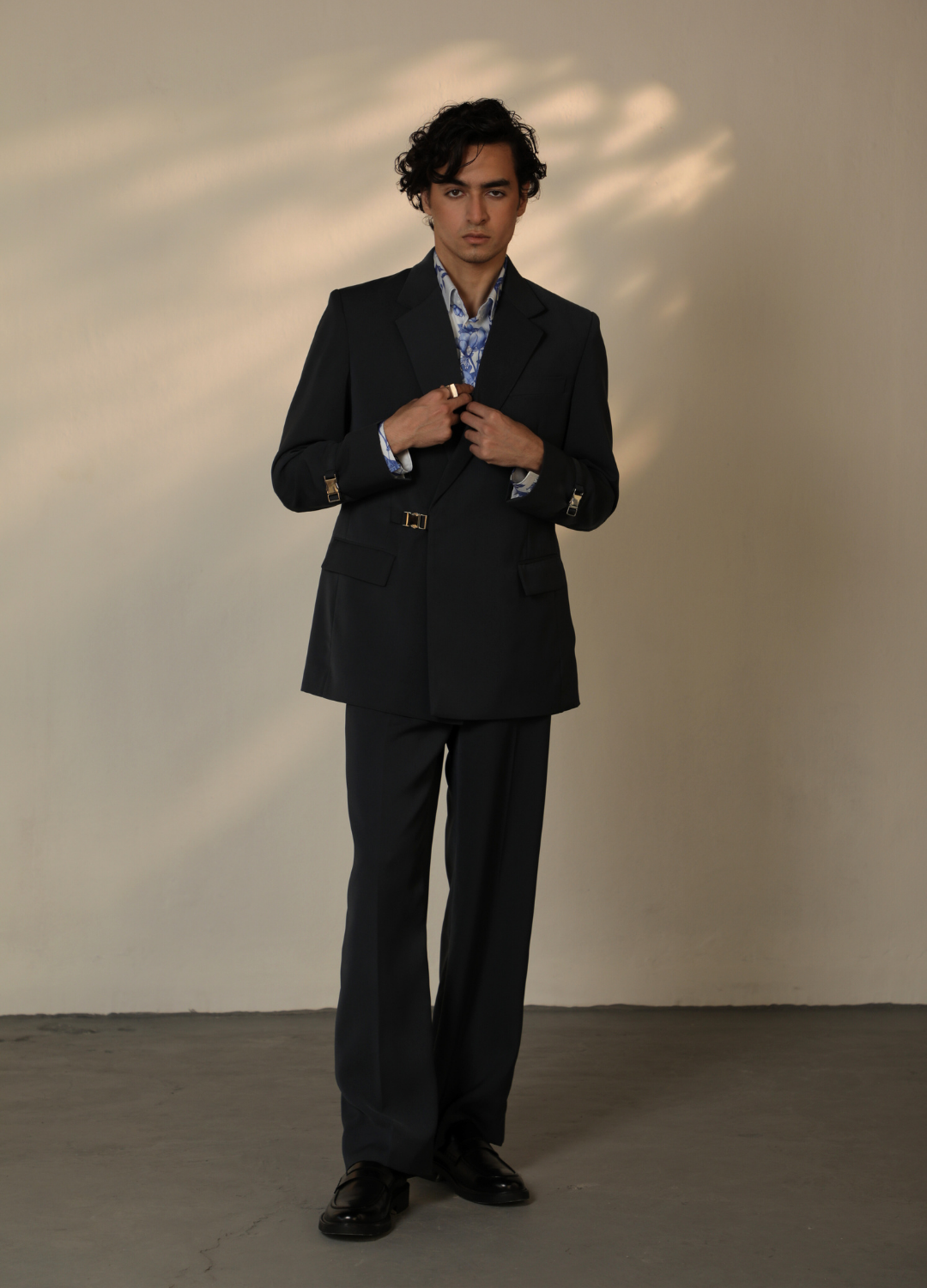 DARK GREY DOUBLE BREASTED BUCKLE BLAZER