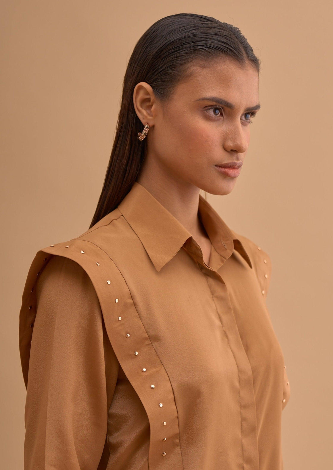 STUDDED PANEL SHIRT 