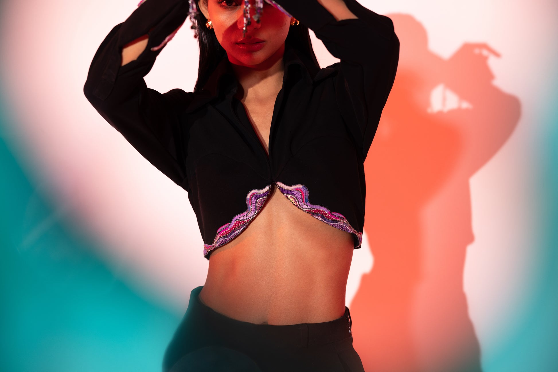 EMBROIDERED VANTA BLACK DRIBBLE CROP TOP 