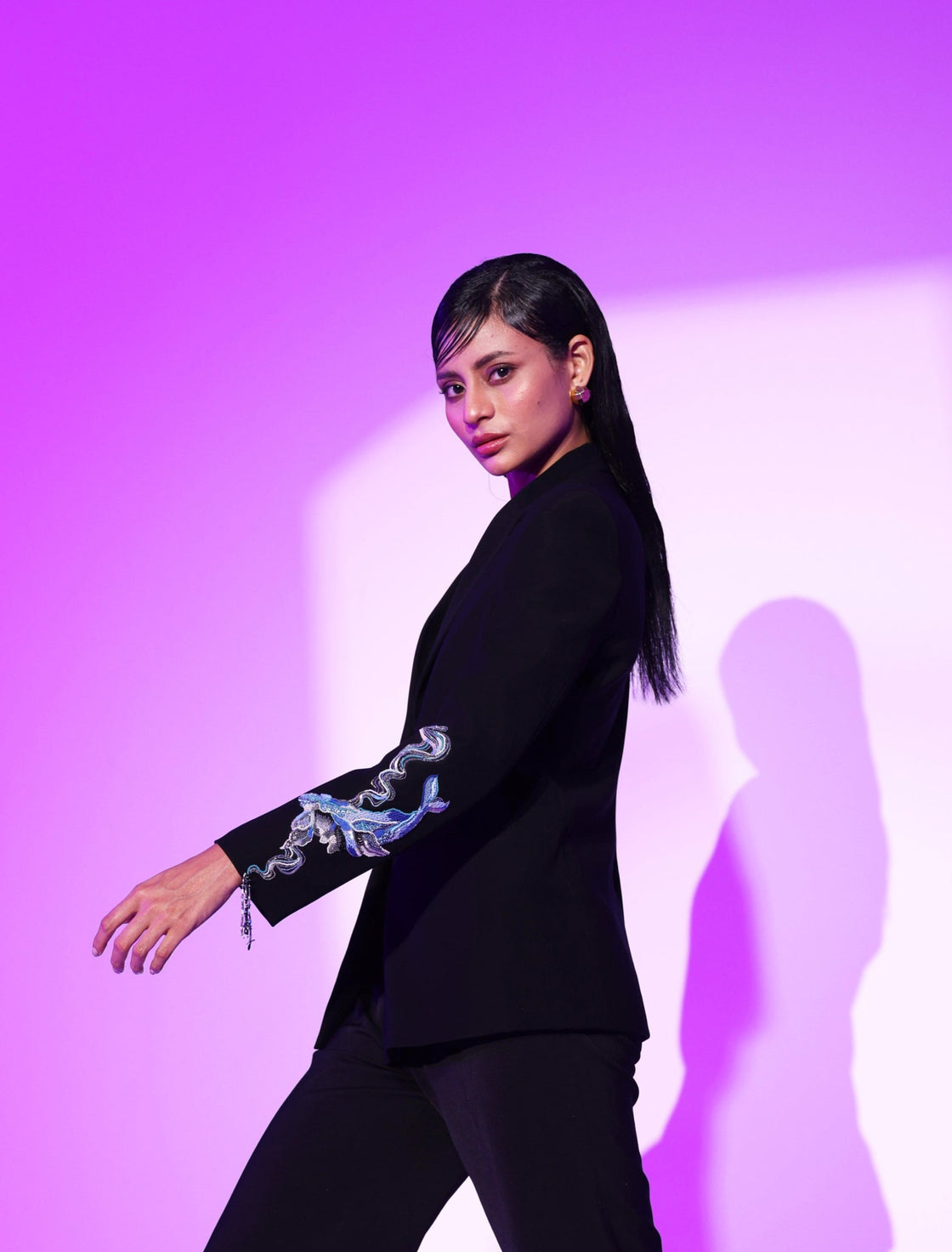 EMBROIDERED VANTA BLACK BLAZER 