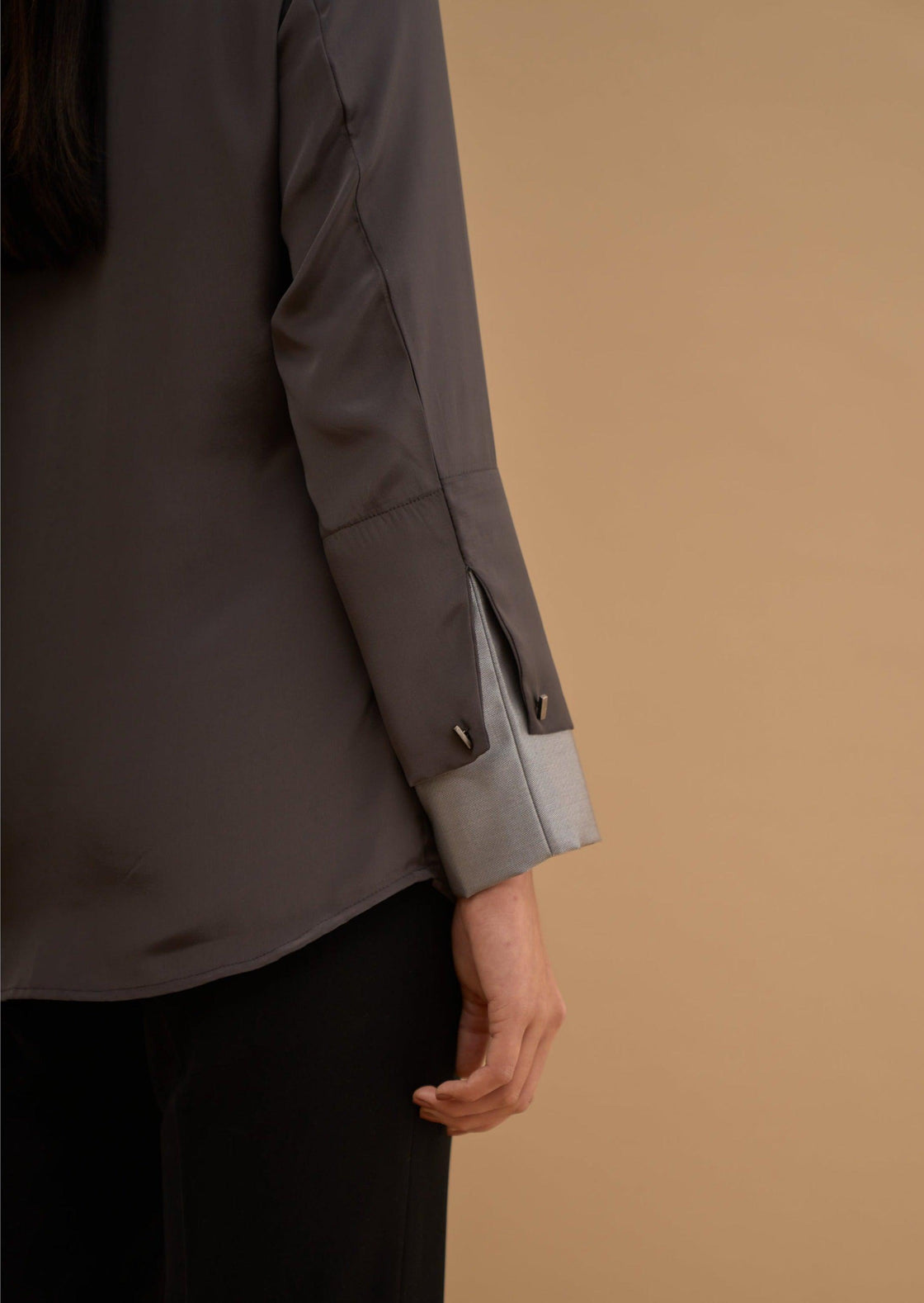 LAYERED SLEEVE SHIRT 