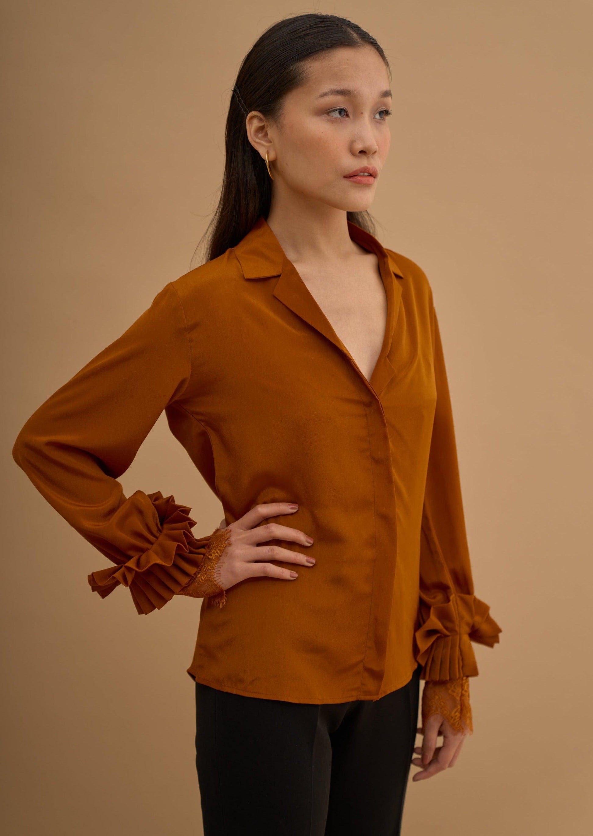 PLEAT UP LACEY SHIRT 