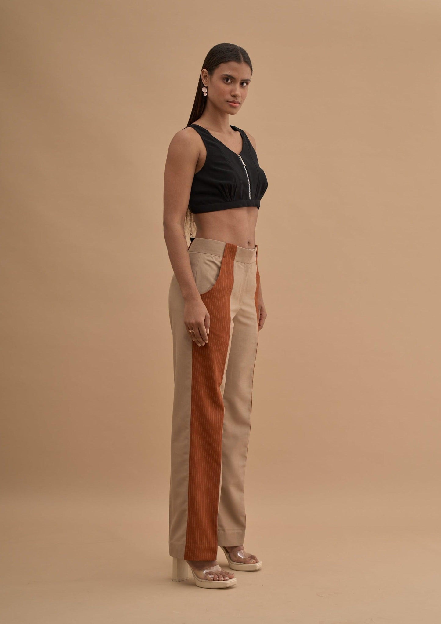 SHOW ZIPPER BRALETTE 