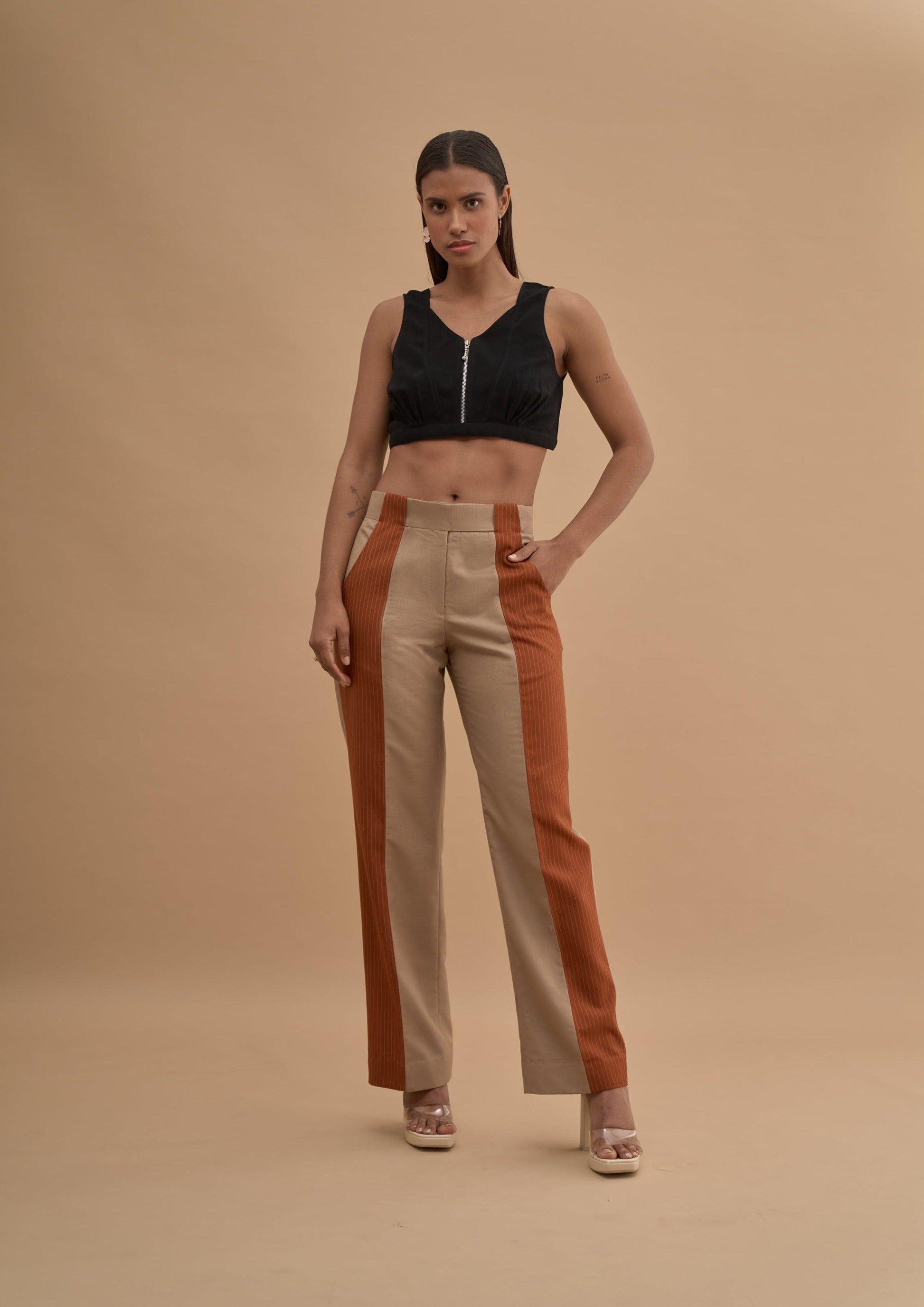 SHOW ZIPPER BRALETTE 