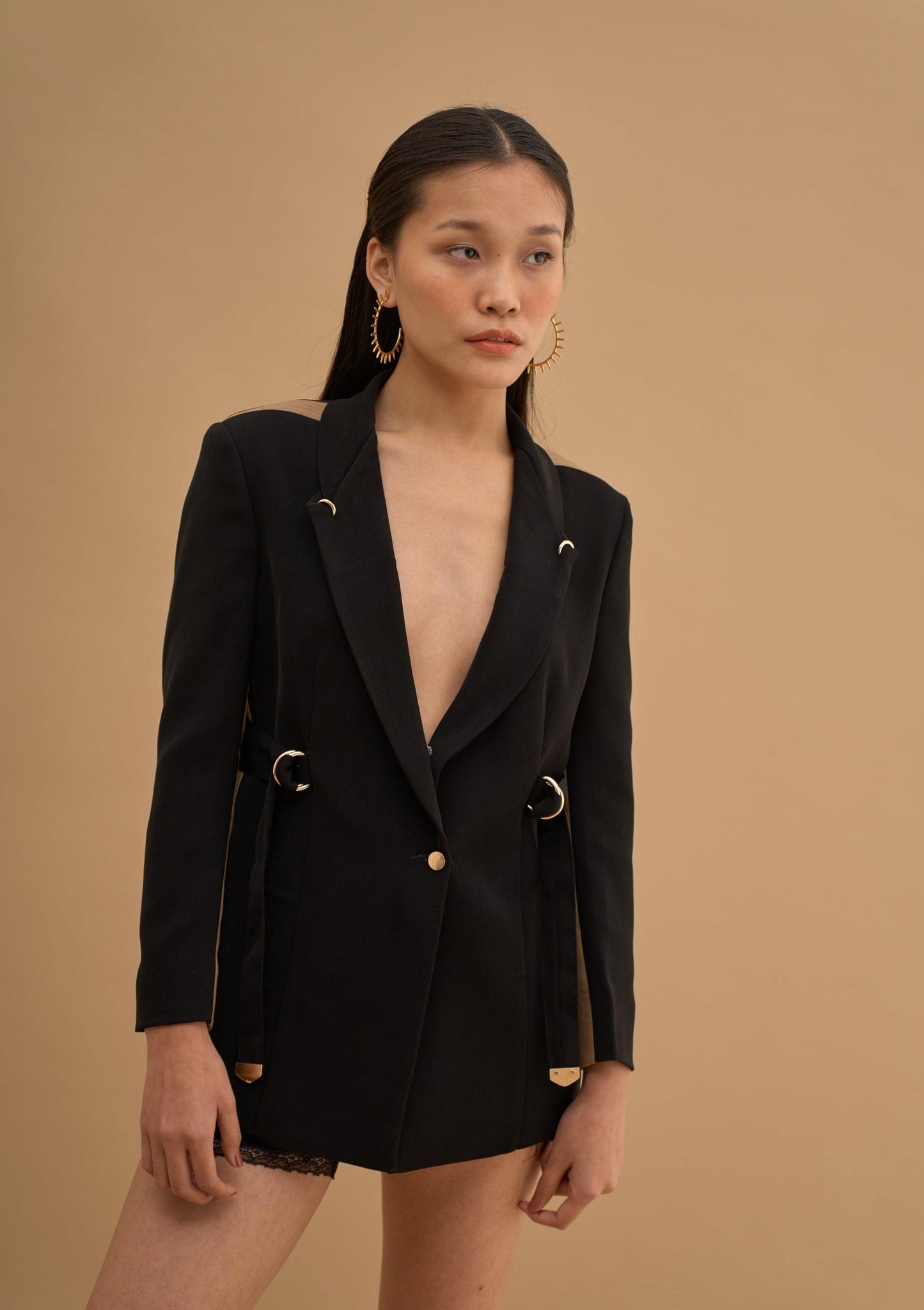 SIDE PANNELED BLAZER 