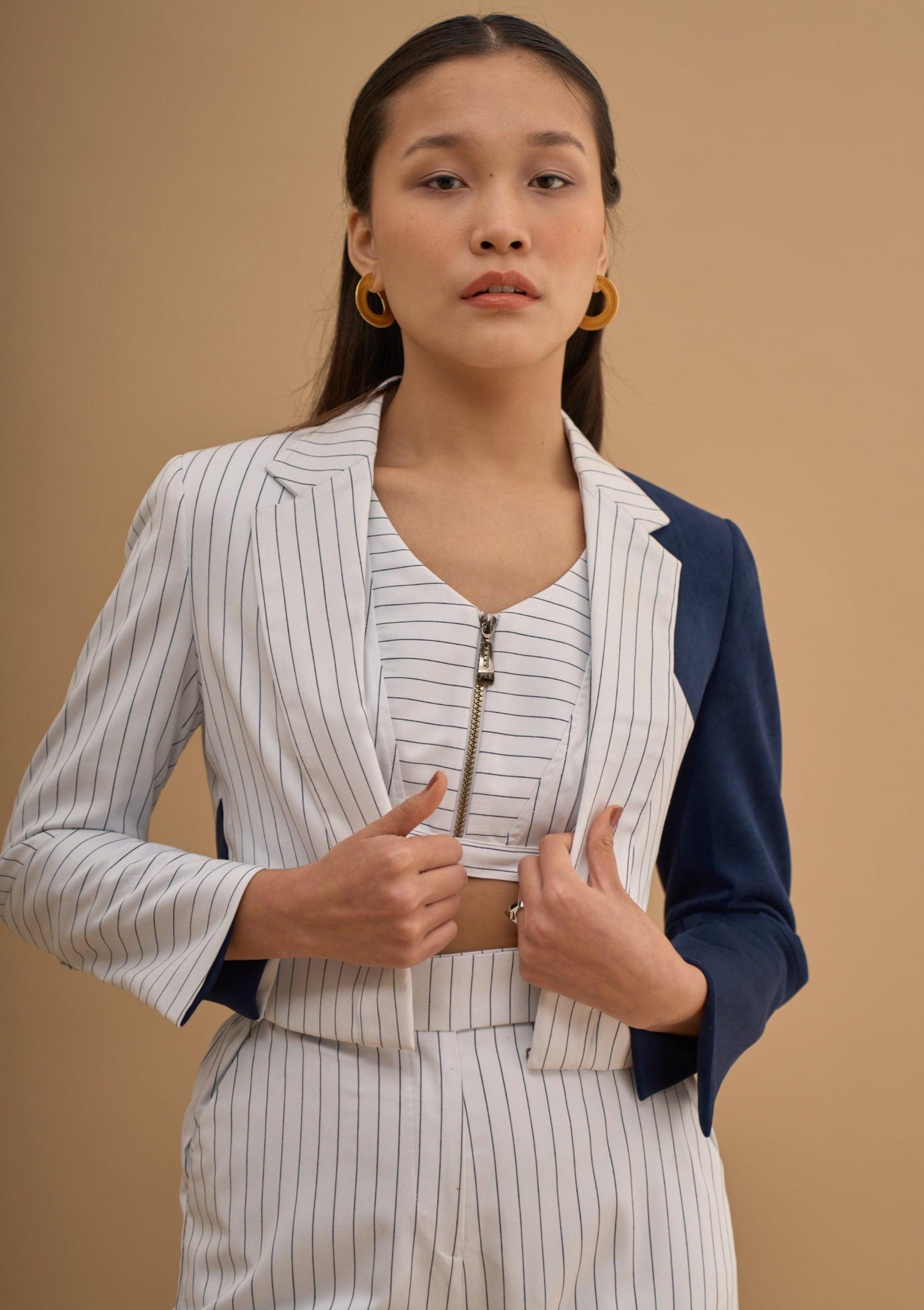 SIDE SWIRL BOXY BLAZER 