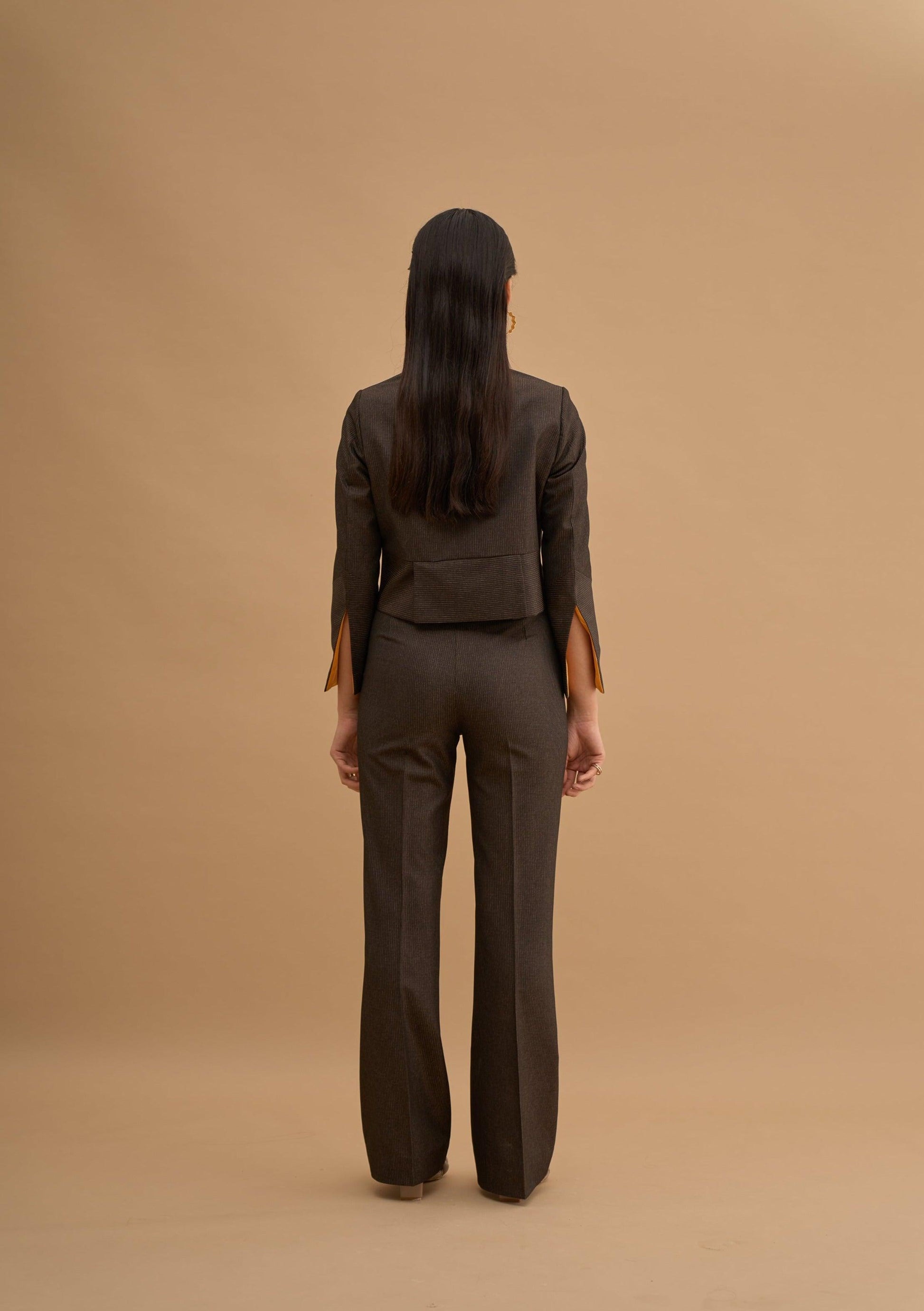 VENT OUT SLEEVE BLAZER 
