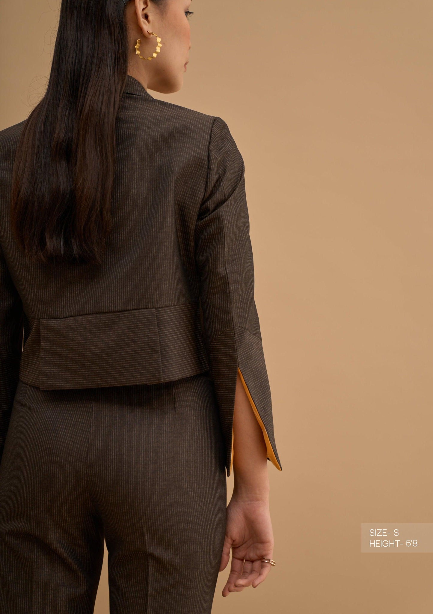 VENT OUT SLEEVE BLAZER 