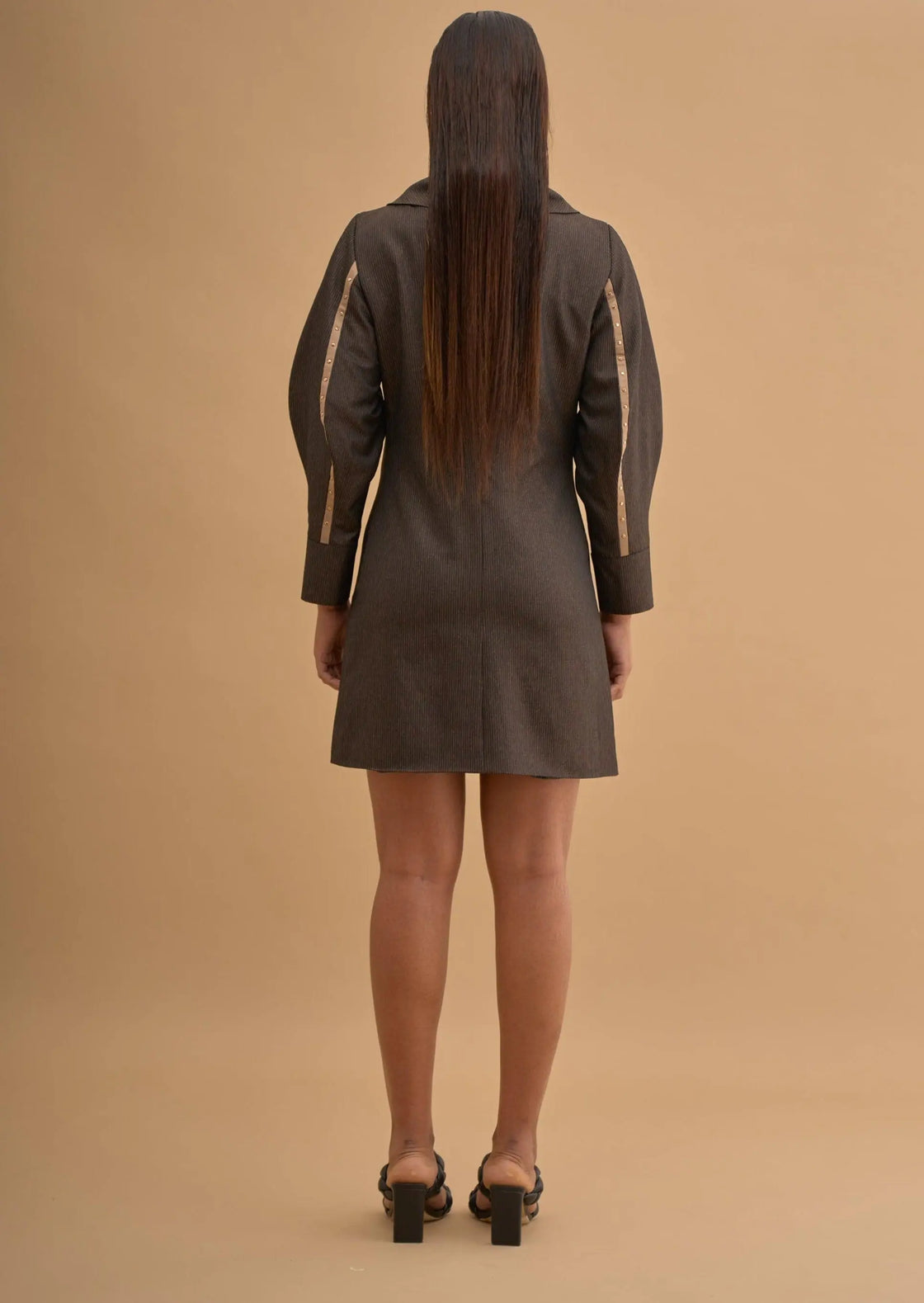 SCULPTED SLEEVE BLAZER DRESS 