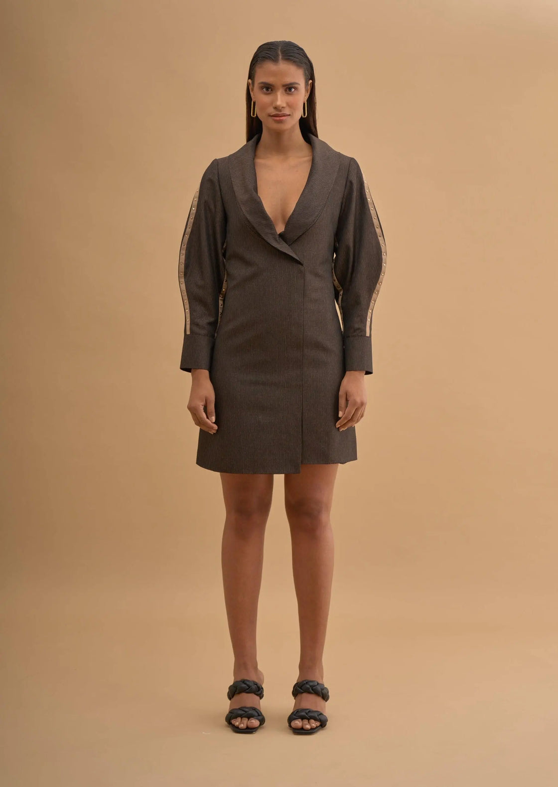 SCULPTED SLEEVE BLAZER DRESS 