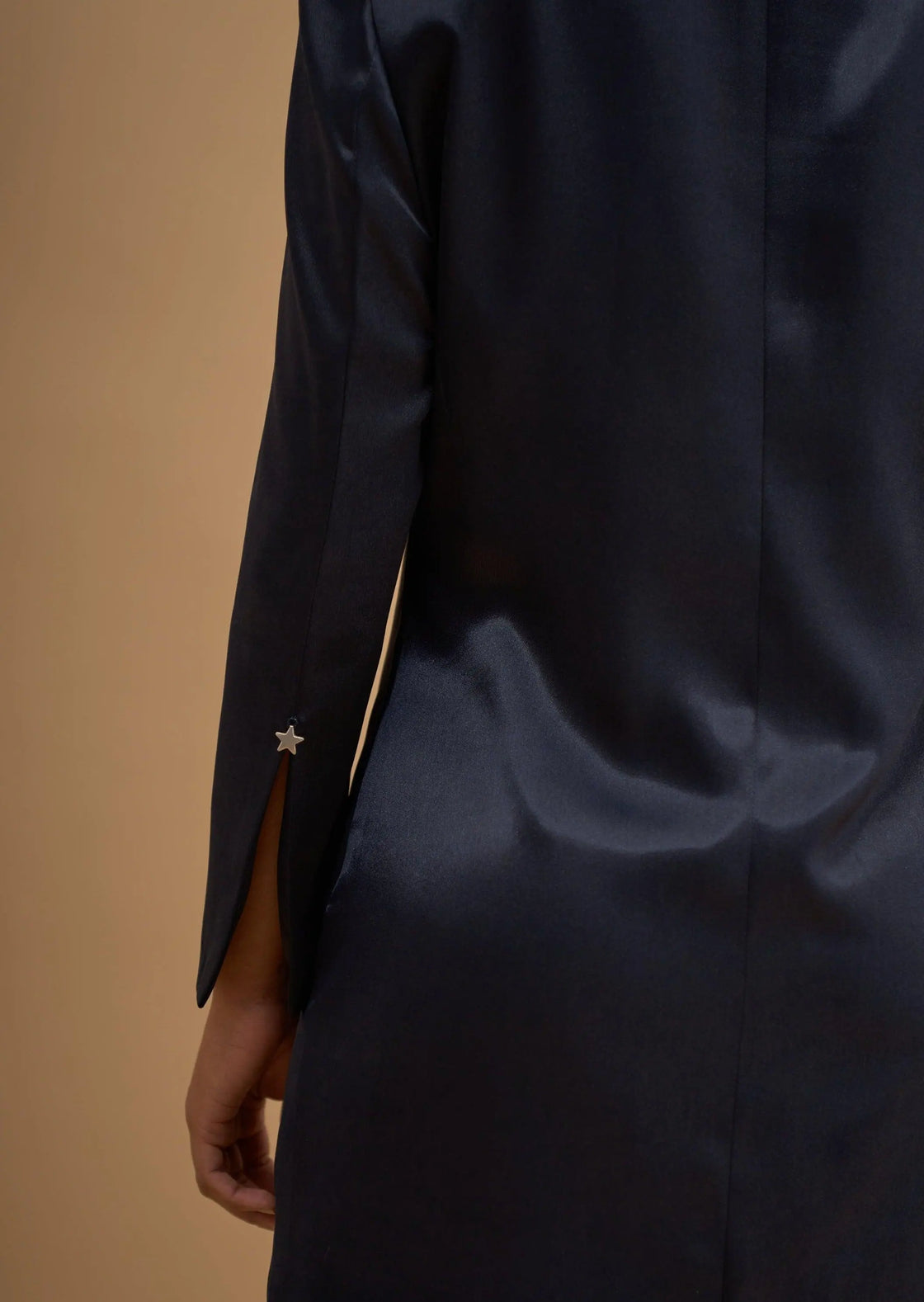 V-NECK BLAZER DRESS 