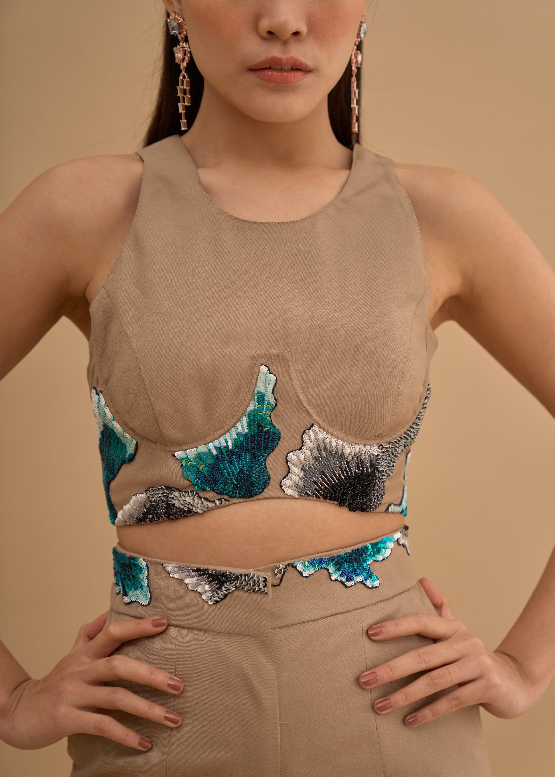 EMBRIODERED UNDER BUST CROP TOP 